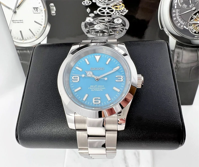 Seiko Explorer 39mm Rare Tiffany Sky Blue Stainless Steel - Youarrived
